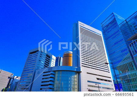 Osaka blue sky Hilton Herbis Maru Building 66693561