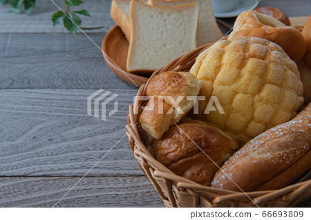 Bread lot wood grain background 66693809