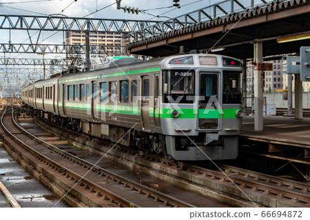 Rapid Airport Sapporo Station Home Entry Line Winter Daytime Horizontal Position 66694872