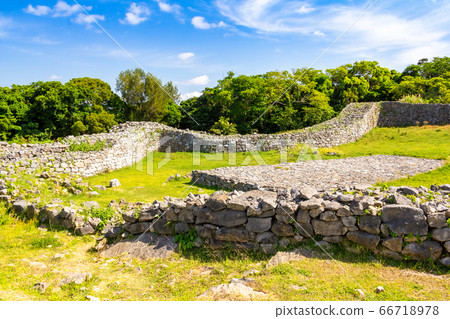 Scenery of Nakijin Castle Outer area Okinawa Prefecture 66718978