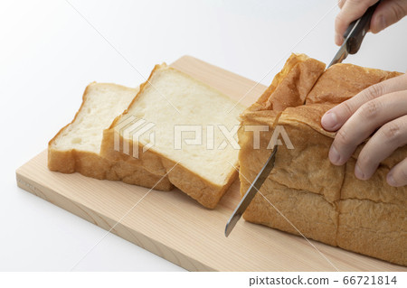 Slice bread 66721814