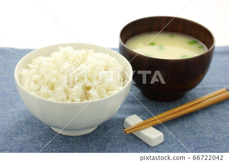 大麥飯和味mis湯 大麥飯和味mis湯 66722042