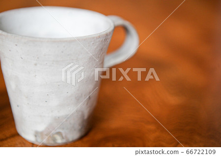 Pottery mug 66722109