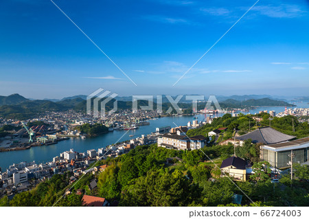 《Hiroshima Prefecture》 Early morning on the streets of Onomichi, Senkoji Park Observatory 《Hiroshima Prefecture》 Early morning on the streets of Onomichi, Senkoji Park Observatory 66724003