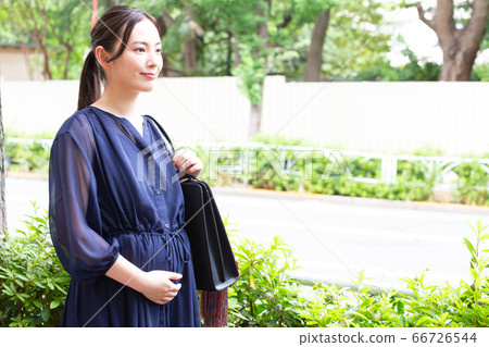 工作孕婦(女商人) 工作孕婦(女商人) 66726544