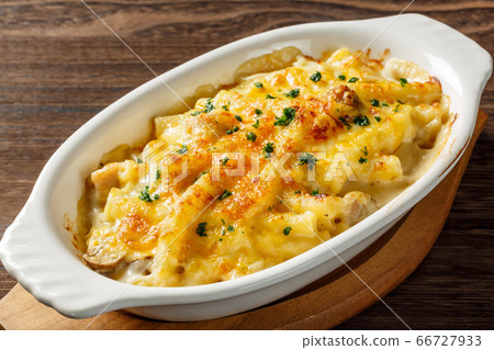 Macaroni Gratin 66727933