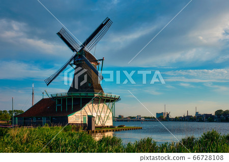 Windmills at Zaanse Schans in Holland. Zaandam, Nether Windmills at Zaanse Schans in Holland. Zaandam, Nether 66728108