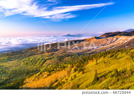 《Gunma Prefecture》 View of the highest point of the national highway at dawn in Shibutoge 66728844