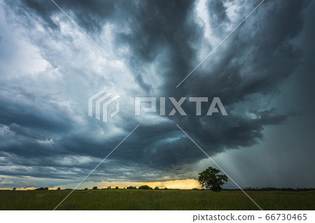 Supercell storm clouds with intense tropic rain Supercell storm clouds with intense tropic rain 66730465