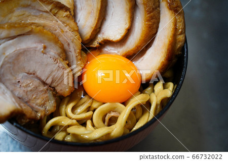 Thick oily soba/Mazesoba like Ramen Jiro 66732022