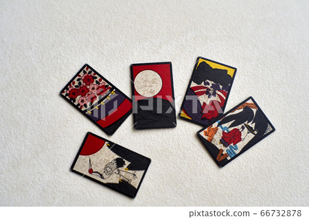 Old hanafuda 66732878