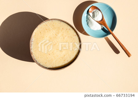 Collagen Powder and Smoothie Collagen Powder and Smoothie 66733194