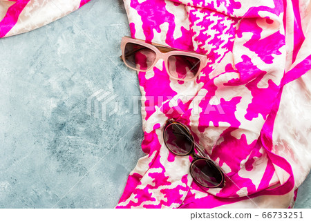Different fashion sunglasses 66733251