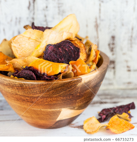 Bowl of Healthy Snack from Vegetable Chips, Crisps Bowl of Healthy Snack from Vegetable Chips, Crisps 66733273
