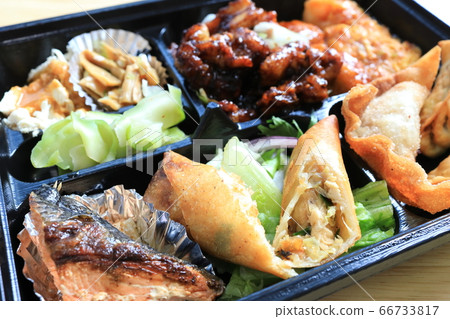 Delicious Chinese box lunch Delicious Chinese box lunch 66733817