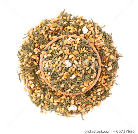 Japanese green tea Genmaicha, isolated on white Japanese green tea Genmaicha, isolated on white 66737686