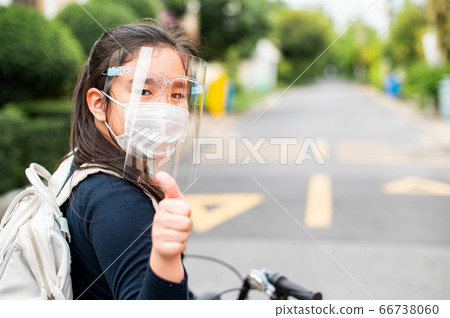 Back to school. asian child girl wearing face mask 66738060