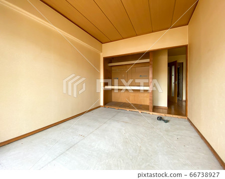 裝修前的骨架拆除工作 66738927