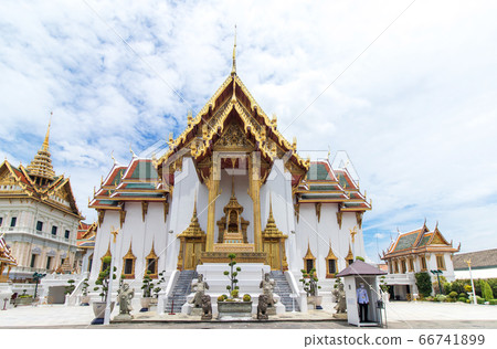 The Royal Grand Palace and Temple of the Emerald The Royal Grand Palace and Temple of the Emerald 66741899