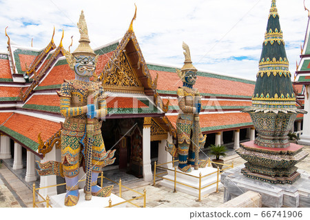 The Royal Grand Palace and Temple of the Emerald The Royal Grand Palace and Temple of the Emerald 66741906