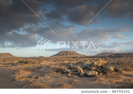 sunset in desert in Fuerteventura 66749191