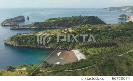 The beautiful islands of the island of Nusa Penida. Close to Atuh beach. Indonesia. 66750074