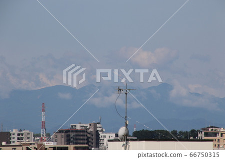 View Mt. Fuji from Fu Park on a sunny day 66750315