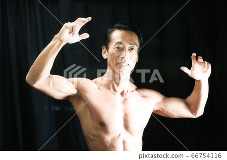 Middle Age Bodybuilder Fine Macho 66754116