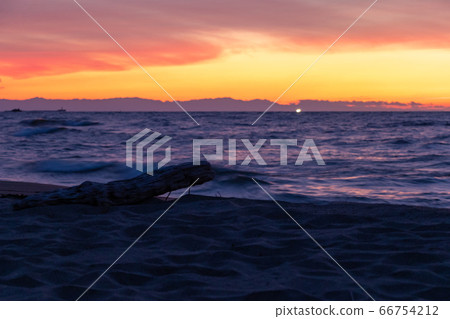 Dusk sandy beach sunset 66754212