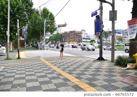 Scenery near Busan Port International Passenger Terminal 66765572
