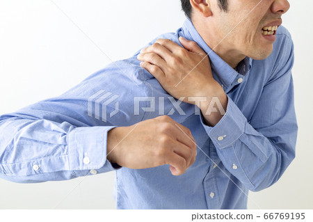 脖子僵硬 66769195