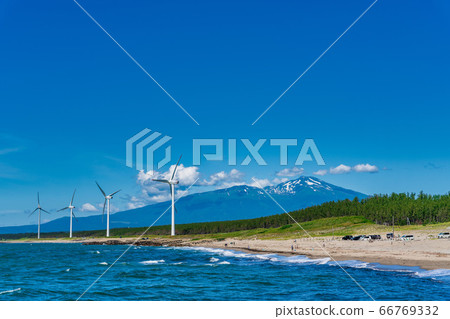 Wind power generation and Mt. Chokai beside Miyami beach, Sakata City, Yamagata Prefecture 66769332