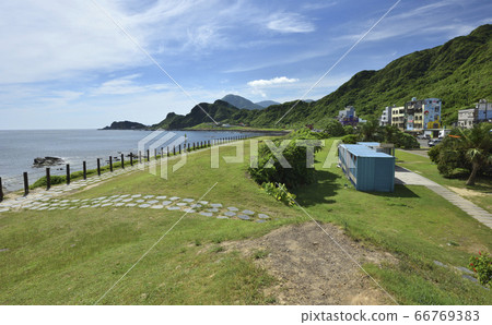 八斗子,海岸風景,海岸山脈,屋,草地 66769383