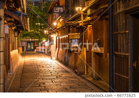 《Kyoto Prefecture》Gion Shirakawa/Scenic cityscape 66771625