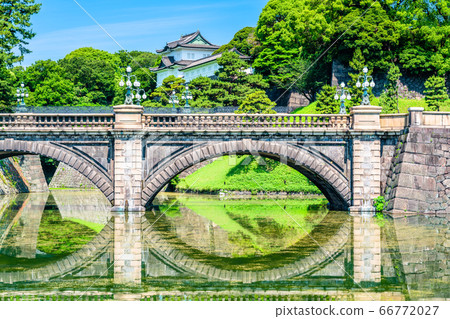 Tokyo Imperial Palace Gaijin Bridge (Mae gate stone bridge) 66772027