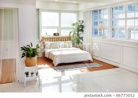 One room with a bed and curtains that let in sunlight, One room with a bed and curtains that let in sunlight, 66773052