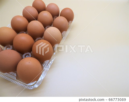 Egg 4 66773089