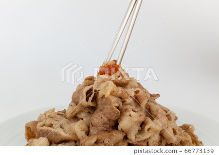 烤牛肉 烤牛肉 66773139