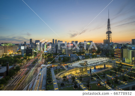 愛知縣名古屋市容綠洲21電視塔夜景 愛知縣名古屋市容綠洲21電視塔夜景 66778932