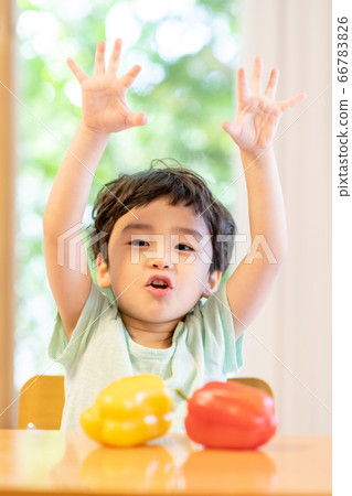 Children lifestyle health 66783826
