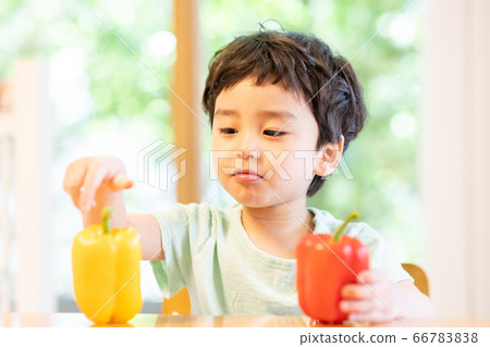 Children lifestyle health 66783838