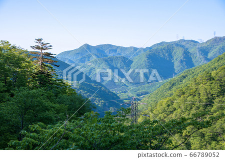 Fresh green scenery along National Route 17 Near Mikuni Tunnel, Gunma Prefecture Fresh green scenery along National Route 17 Near Mikuni Tunnel, Gunma Prefecture 66789052