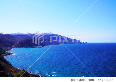 Cape Kamui to Niseko mountain range Mt. Shakotan Cape Kamui to Niseko mountain range Mt. Shakotan 66789088