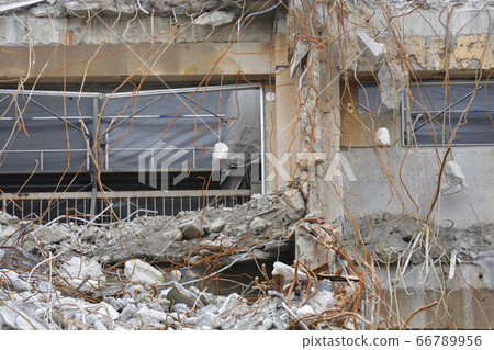 Building demolition work Building demolition work 66789956
