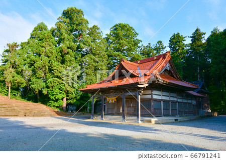 Kuma Kao Miyako Arashi Shihiko Shrine Okuma Shell Festival Nanao City 66791241