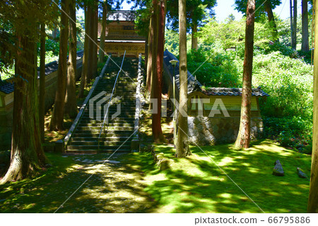 Eikoji Sanmon Hakui City Eikoji Sanmon Hakui City 66795886