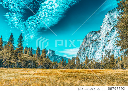 Yosemite Valley. Magnificent national American Yosemite Valley. Magnificent national American 66797592