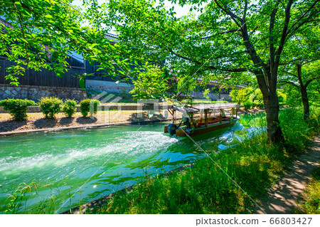 京都伏見水道和十艘石船 66803427