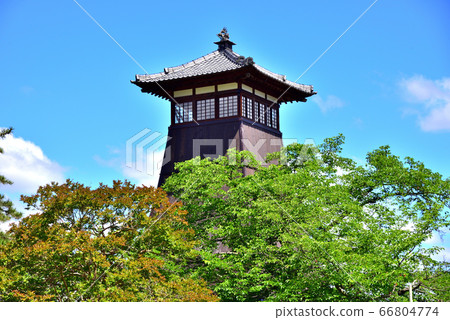 A sunny early summer Izushi Castle, Konosumiyama Castle, Tatsukoro 66804774
