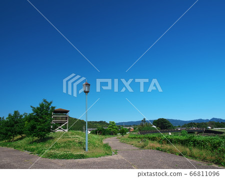 津櫻原河恢復紀念公園展望台和路燈 66811096